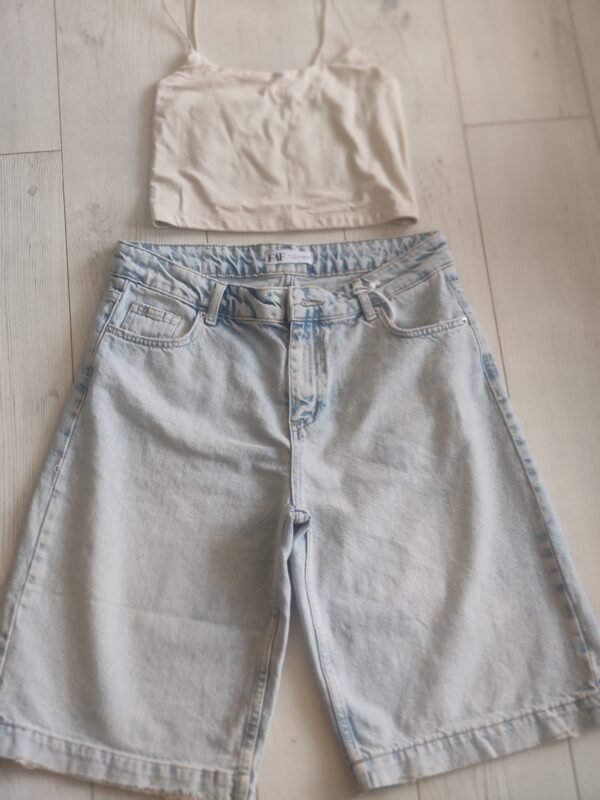 Baggy short jeans
