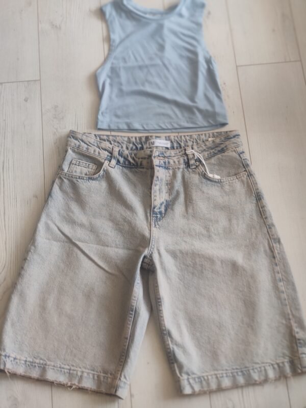 IMG_20250808_135120 baggy shorts TNT