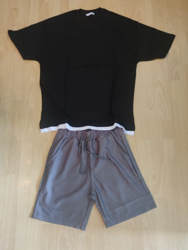 Oversized t-shirt