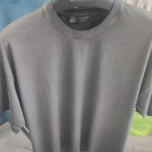 Acid washed oversized t-shirts