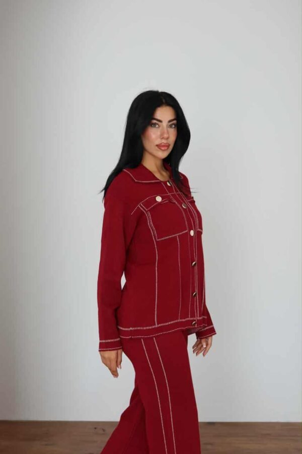 бордо плетен комплет со сако и панталони со декоративни шевови