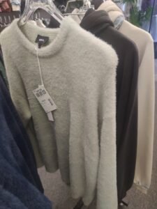 машка блуза во резеда боја со мека текстура