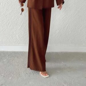 чоколадно-кафеави панталони со вез чоколадно-кафеави панталони со вез