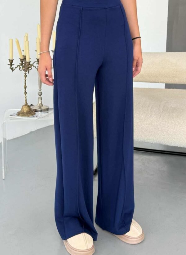 Женски панталони со широк крој од модал женски панталони од модал со широк крој во тегет боја