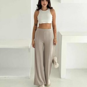 женски панталони од модал со широк крој во беж боја