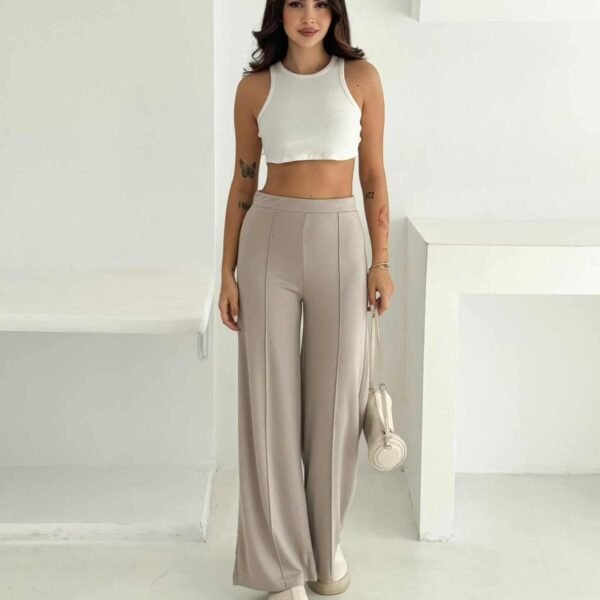 Женски панталони со широк крој од модал женски панталони од модал со широк крој во беж боја